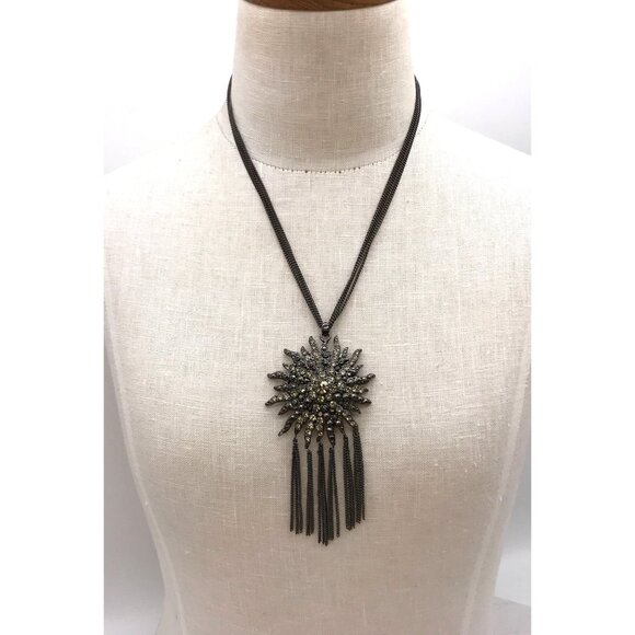 Vintage-Inspired Rhinestone Sunburst Necklace & Earring Set - Picture 3 of 9